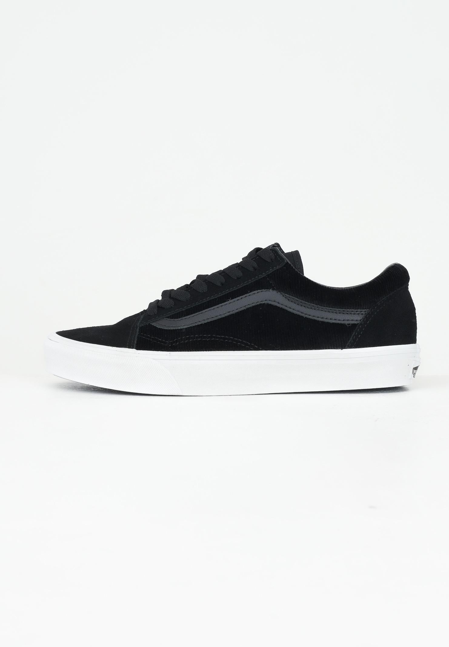 VANS VN000CR5BM81