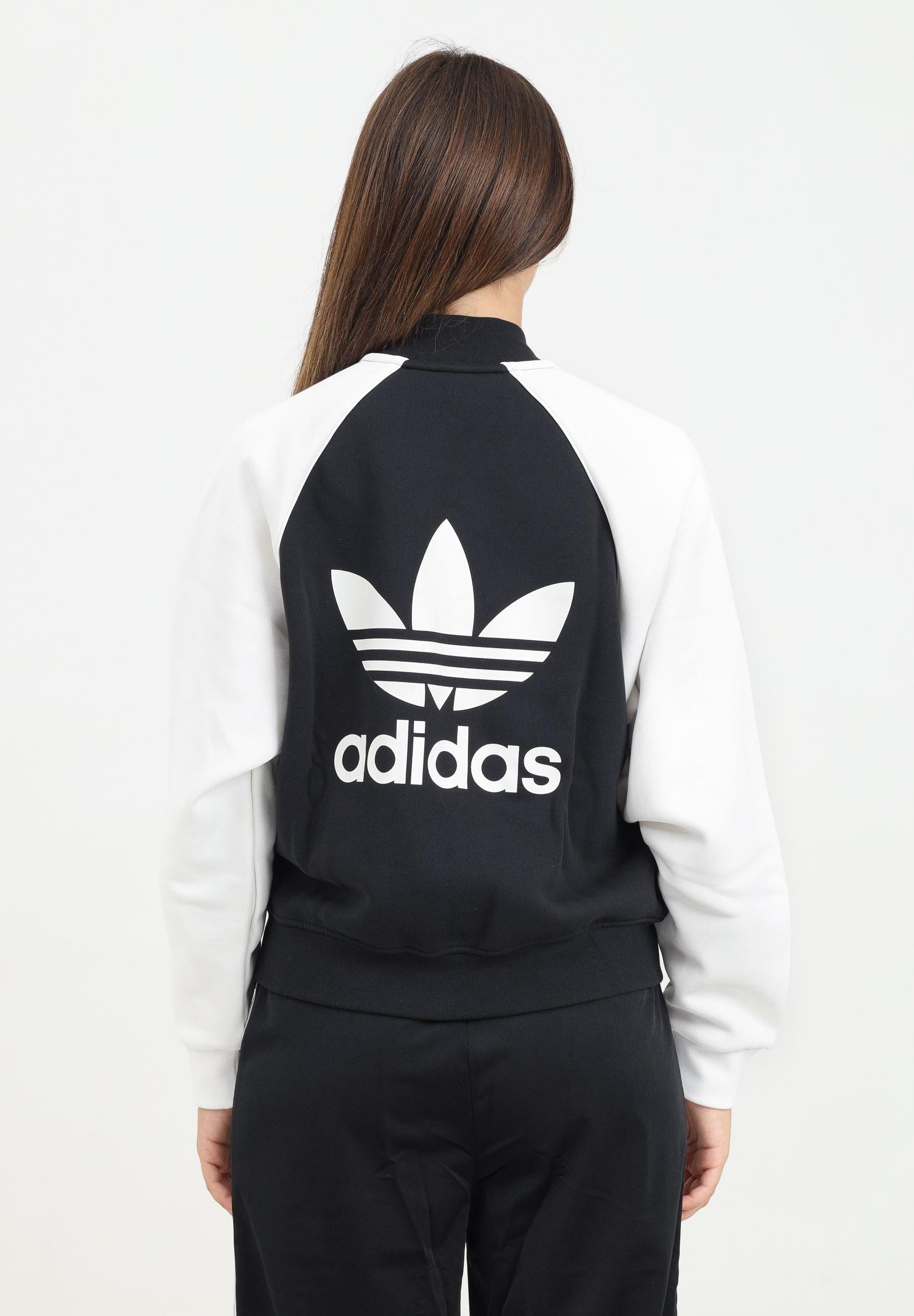 ADIDAS ORIGINALS IZ2832