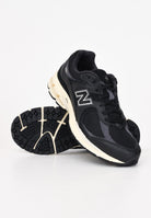 NEW BALANCE M2002RIB