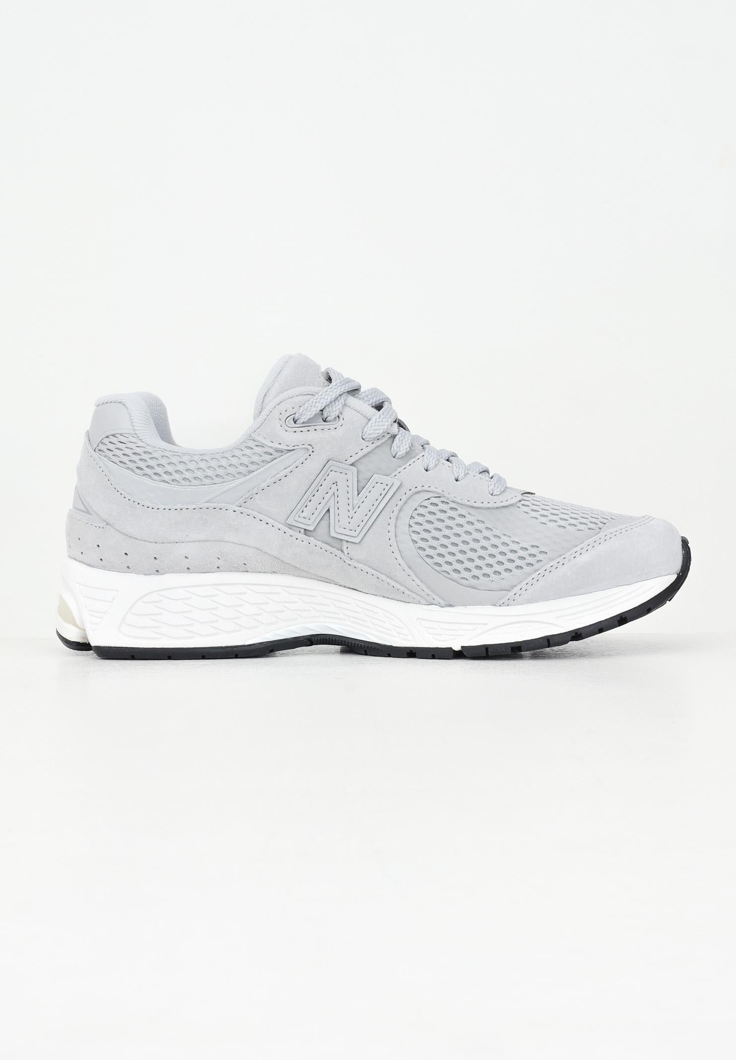 NEW BALANCE M2002WD