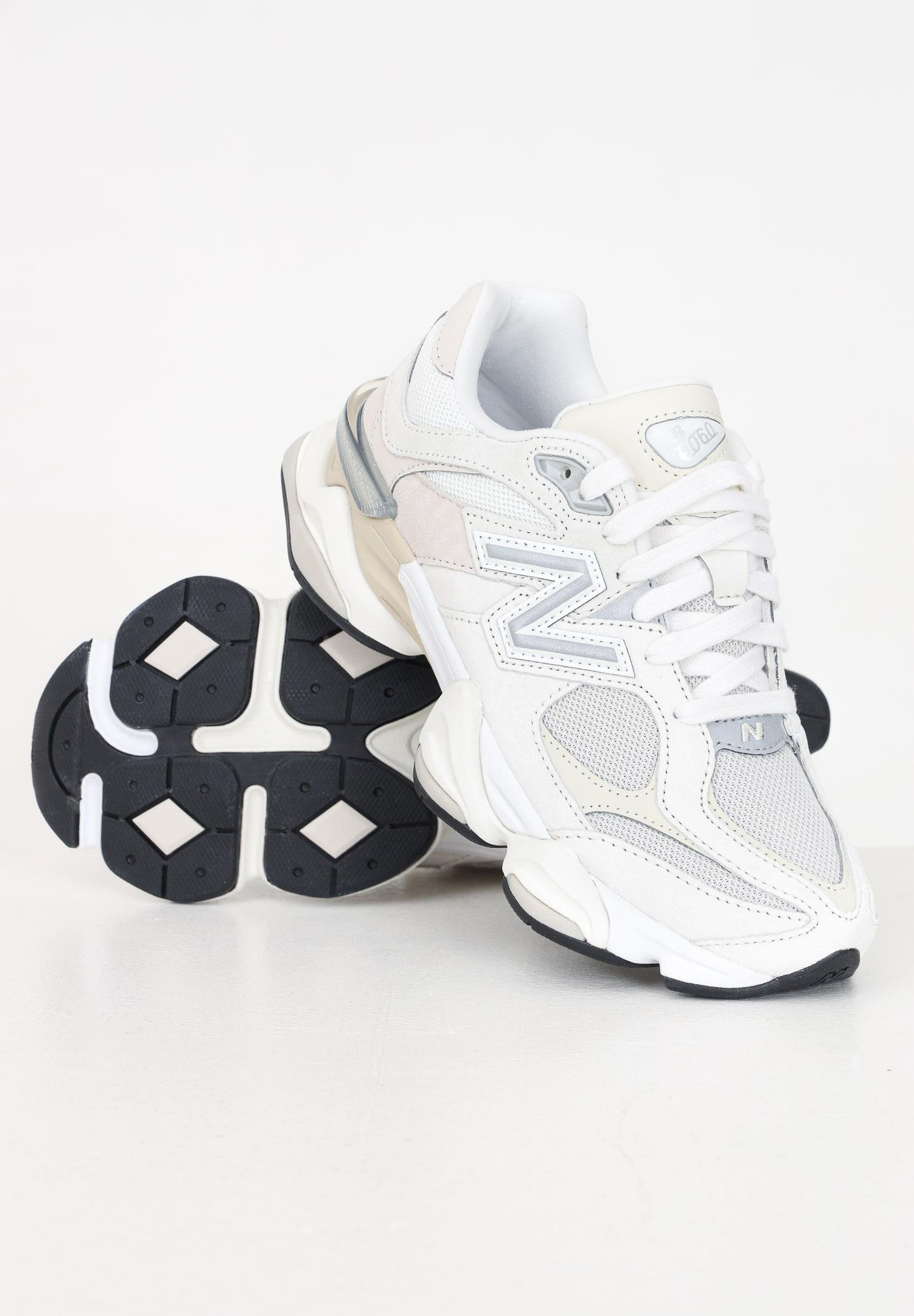 NEW BALANCE U9060WHT