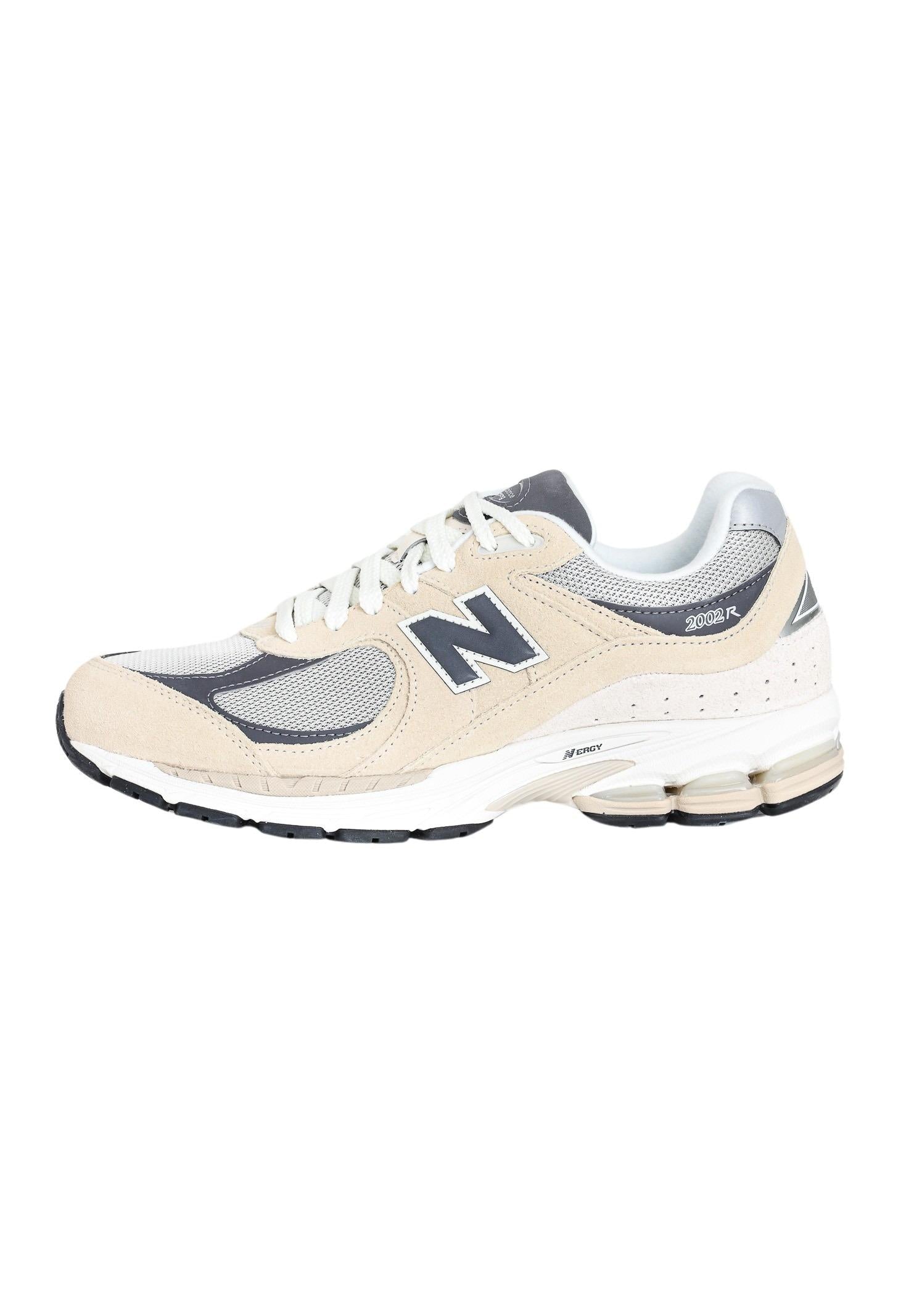 NEW BALANCE M2002RFA