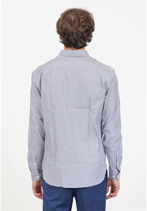 Camicia a manica lunga bianca da uomo con fantasia a righe blu LACOSTE | CH2936522