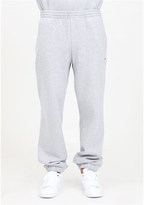 Pantalone sportivo grigio per uomo e donna con patch coccodrillo LACOSTE | XH9610CCA