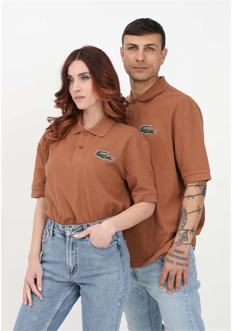 Brown polo shirt for men and women with crocodile embroidered on the chest LACOSTE | PH3922LFA