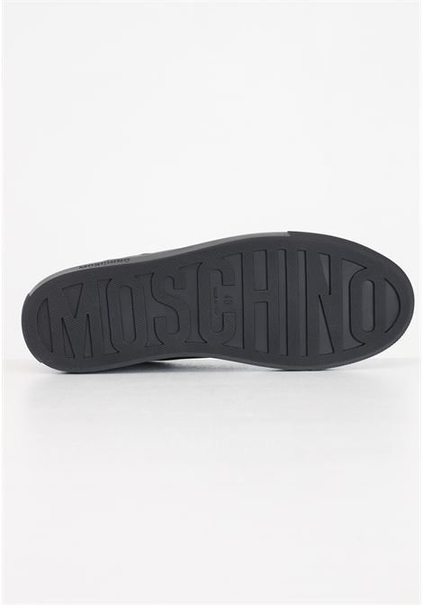 Sneakers da uomo nere con lacci MOSCHINO | MB15122G1IGAA00A