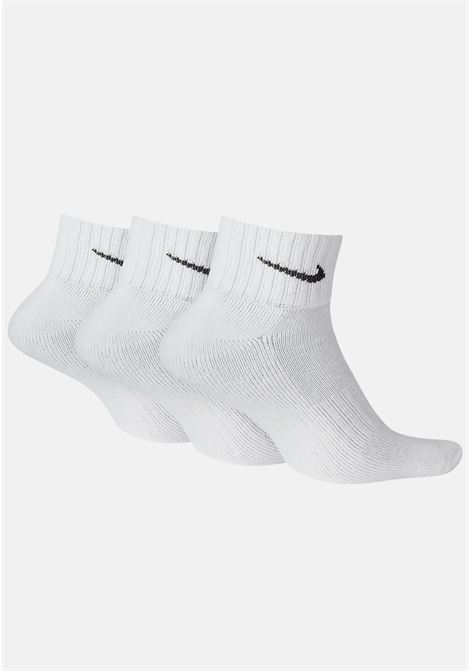 Set da 3 paia di calzini bianchi per uomo e donna firmati Nike con swoosh NIKE | SX7677100