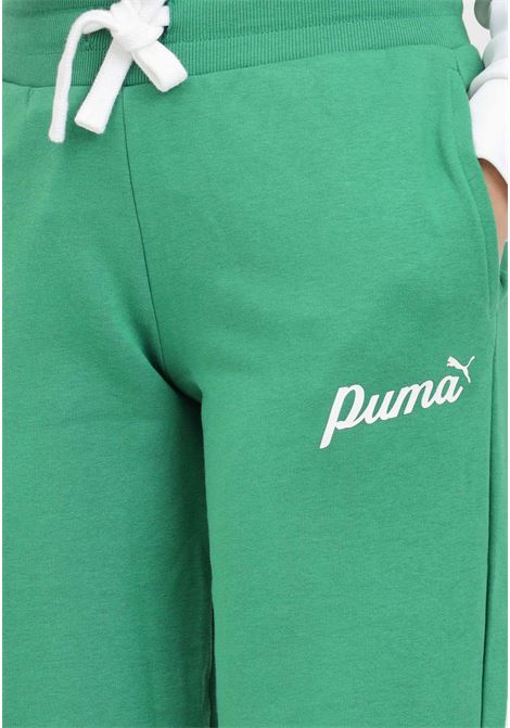 Essentials+ blossom script women's green tracksuit trousers PUMA | 67935086