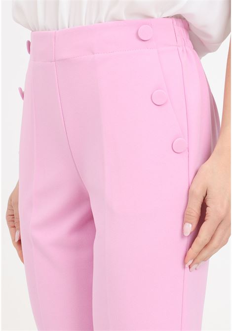 Pantaloni donna rosa barbie con bottoni sulle tasche VICOLO | TB0113BU42