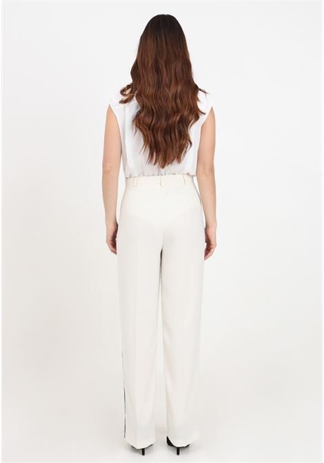 Women's butter-colored trousers with black satin effect on the pockets VICOLO | TB0275BU03